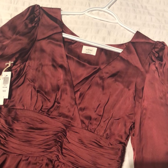 Size 4 Wilfred Dress - Picture 4 of 4